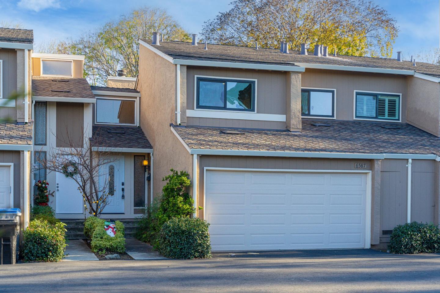 Detail Gallery Image 1 of 1 For 6587 Boston Post Ct, San Jose,  CA 95120 - 3 Beds | 2/1 Baths