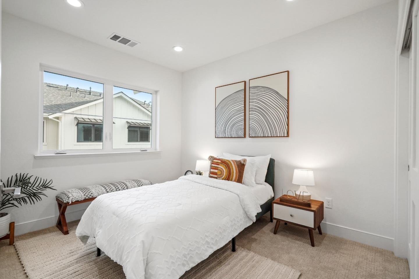 Detail Gallery Image 19 of 27 For 205 Vera Ave, Redwood City,  CA 94061 - 3 Beds | 3/1 Baths