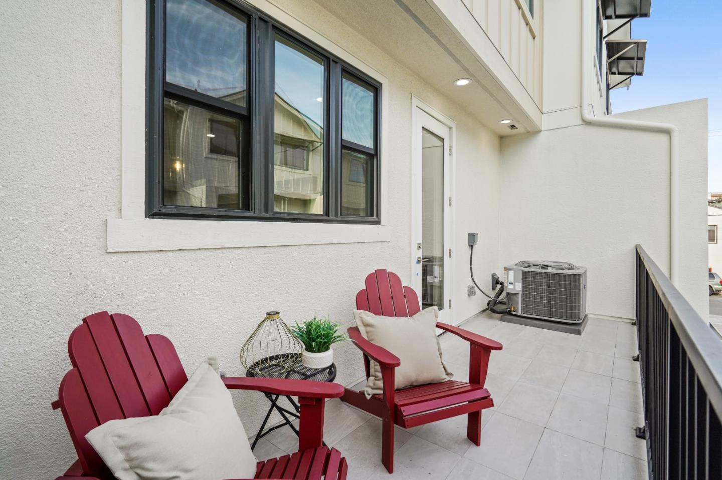Detail Gallery Image 25 of 27 For 205 Vera Ave, Redwood City,  CA 94061 - 3 Beds | 3/1 Baths