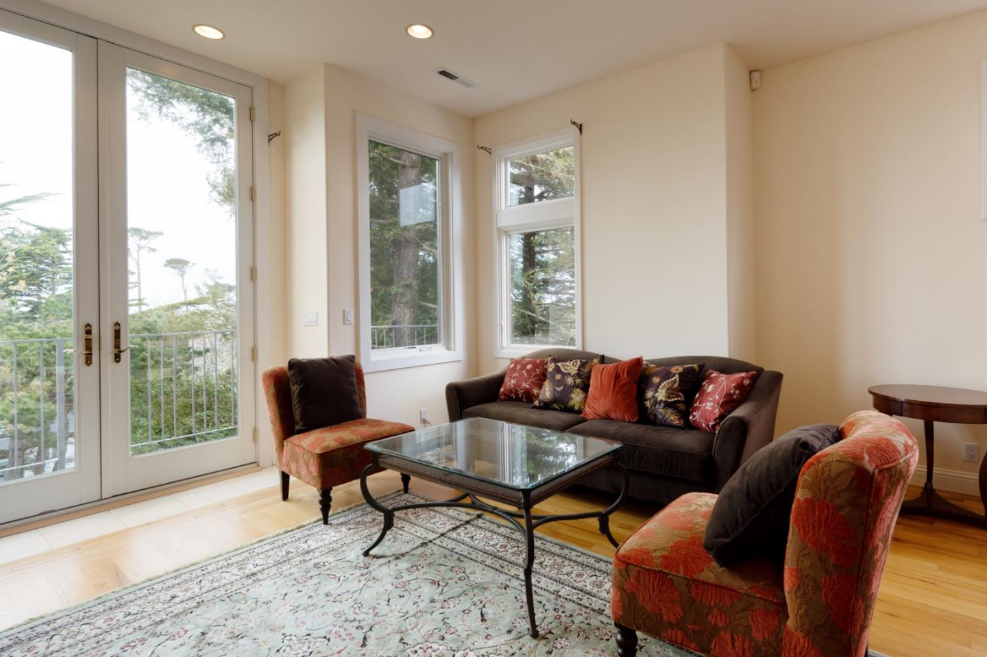 Detail Gallery Image 22 of 43 For 1041 San Carlos Rd, Pebble Beach,  CA 93953 - 3 Beds | 3/1 Baths