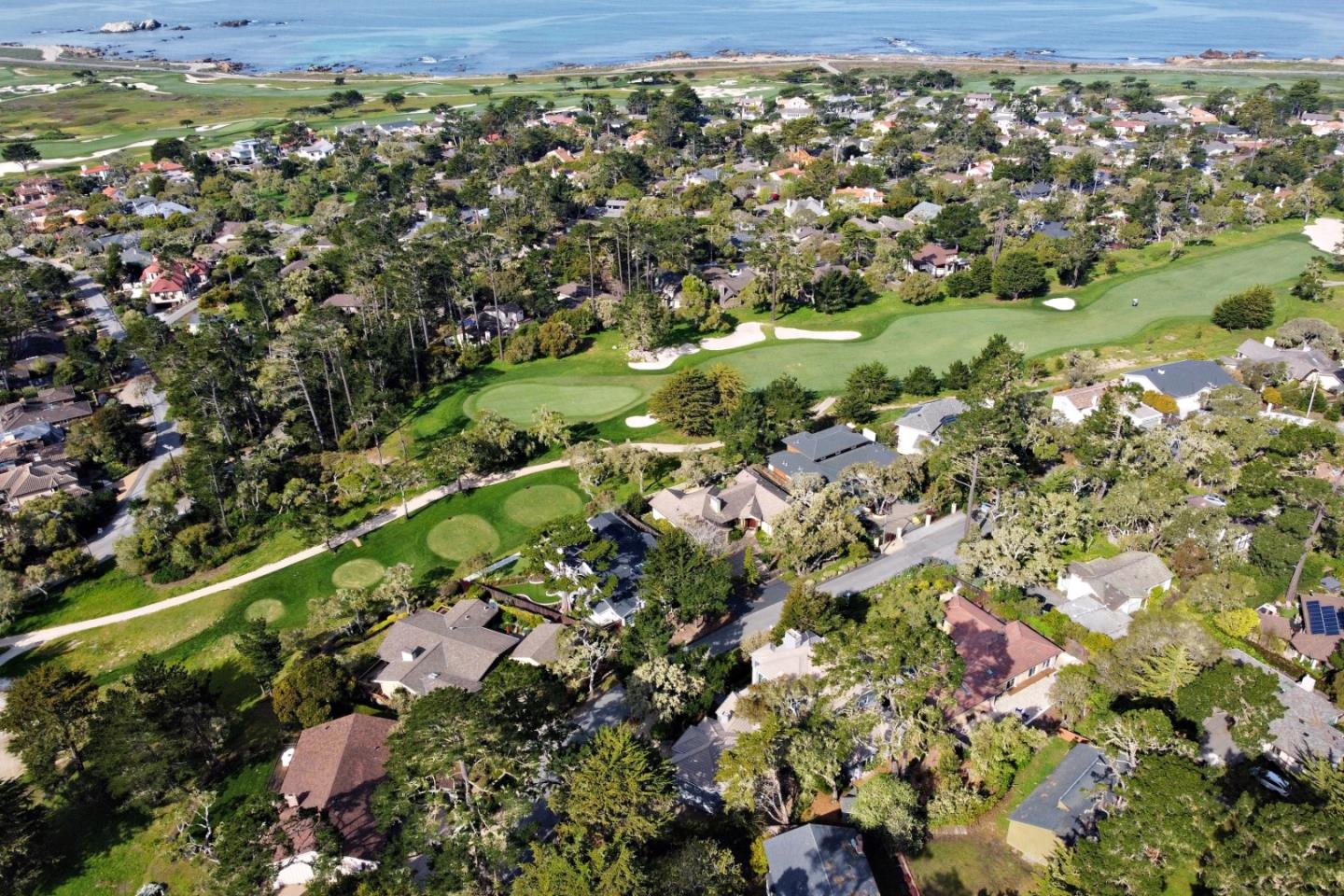 Detail Gallery Image 31 of 43 For 1041 San Carlos Rd, Pebble Beach,  CA 93953 - 3 Beds | 3/1 Baths
