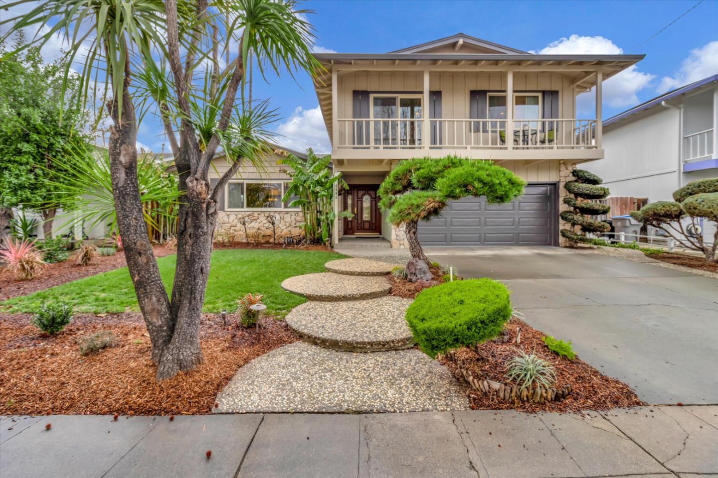 Photo of 4895 Tonino Dr in San Jose, CA