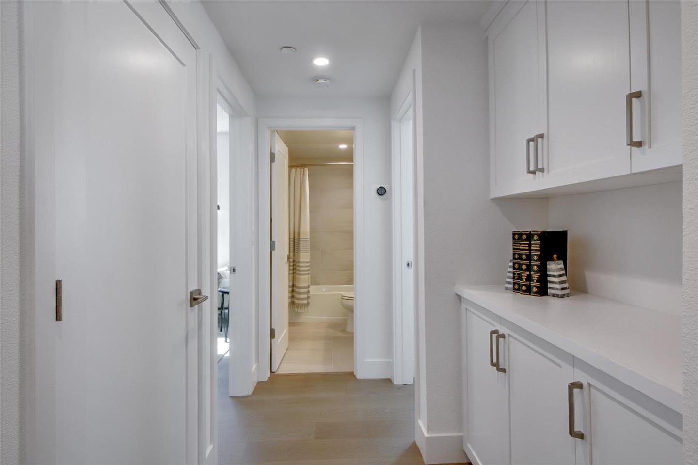 Detail Gallery Image 6 of 16 For 16295 Gellatt Ct #220,  Los Gatos,  CA 95032 - 2 Beds | 2 Baths