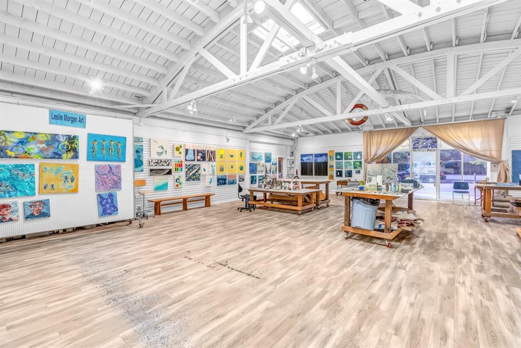 Detail Gallery Image 6 of 42 For 124 River St, Santa Cruz,  CA 95060 - – Beds | – Baths
