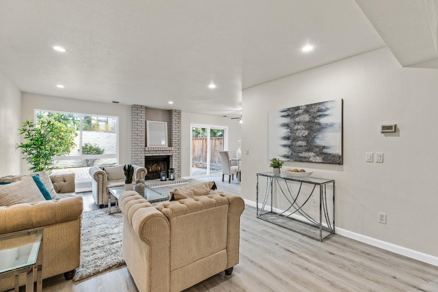 Detail Gallery Image 9 of 25 For 3755 Adriatic Way, Santa Clara,  CA 95051 - 3 Beds | 2/1 Baths