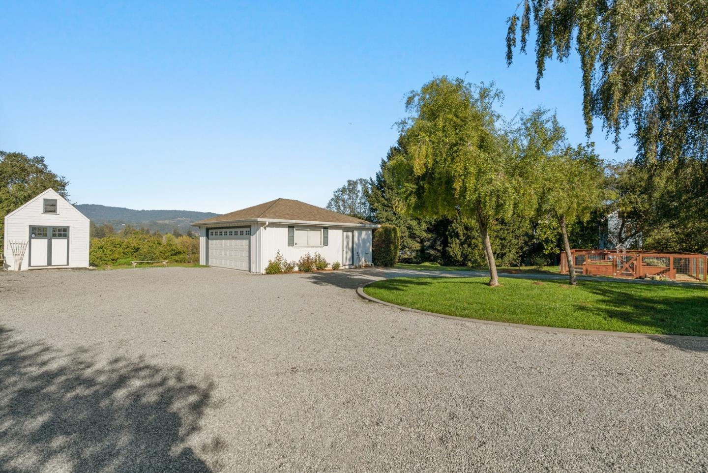 Detail Gallery Image 62 of 72 For 1000 Green Valley Rd, Watsonville,  CA 95076 - 4 Beds | 2 Baths
