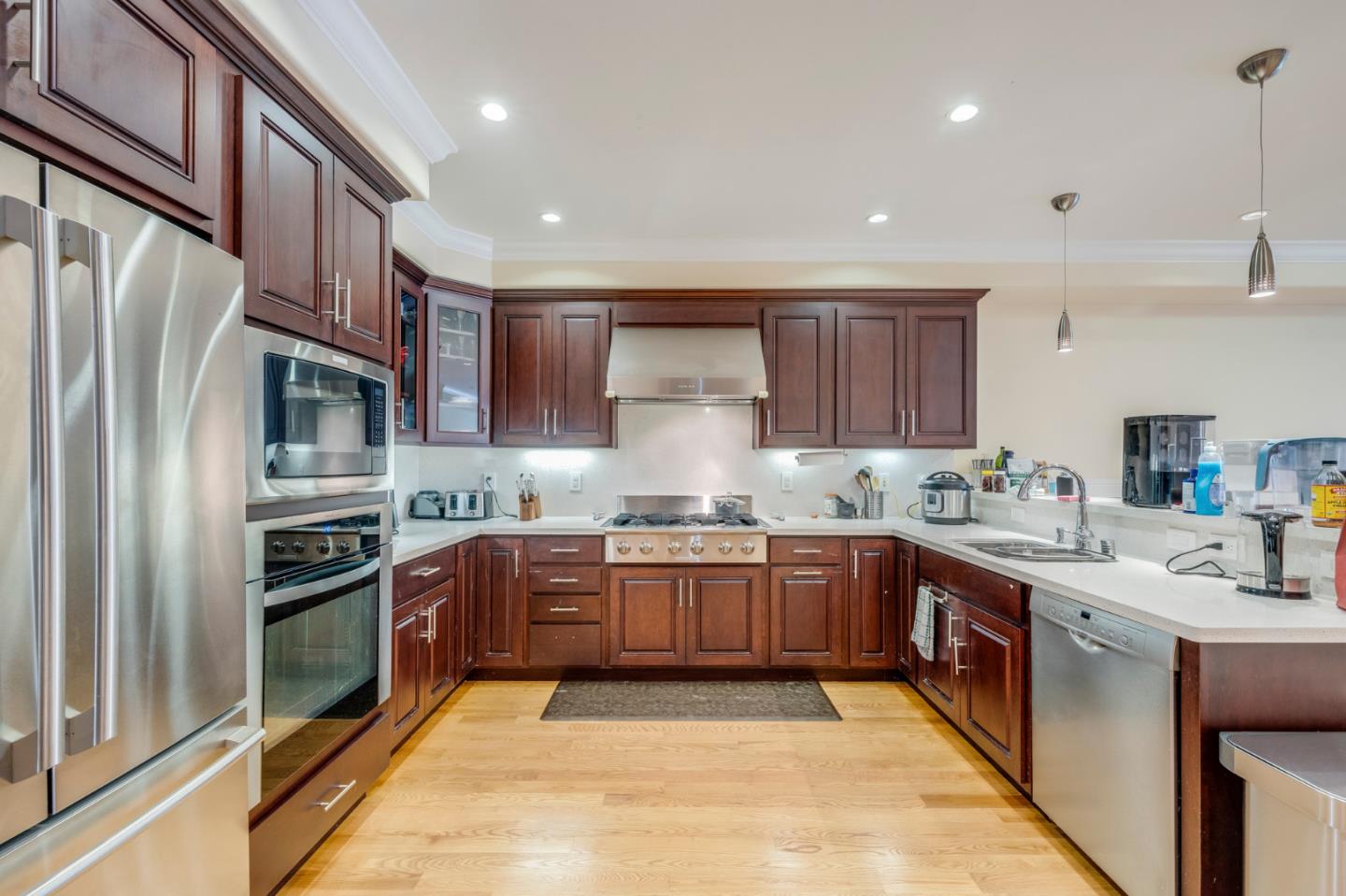 property-img