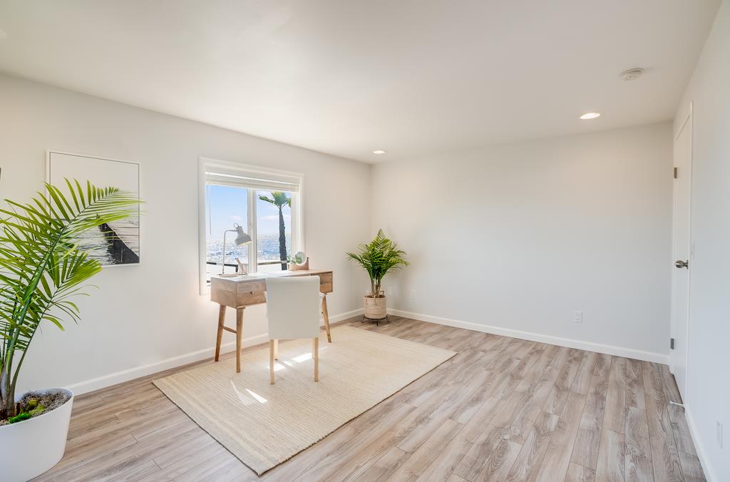 Detail Gallery Image 13 of 19 For 325 Vista Dr, La Selva Beach,  CA 95076 - 2 Beds | 3 Baths