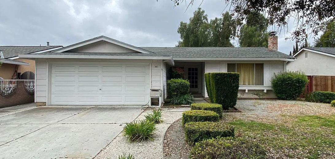 Detail Gallery Image 1 of 1 For 4607 Thornhaven Way, San Jose,  CA 95111 - 4 Beds | 2 Baths