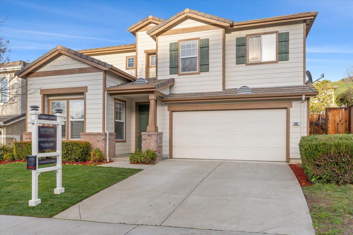 4162 Grey Cliffs Ct, San Jose, CA 95121 3 Beds 2/1 Baths (Sold