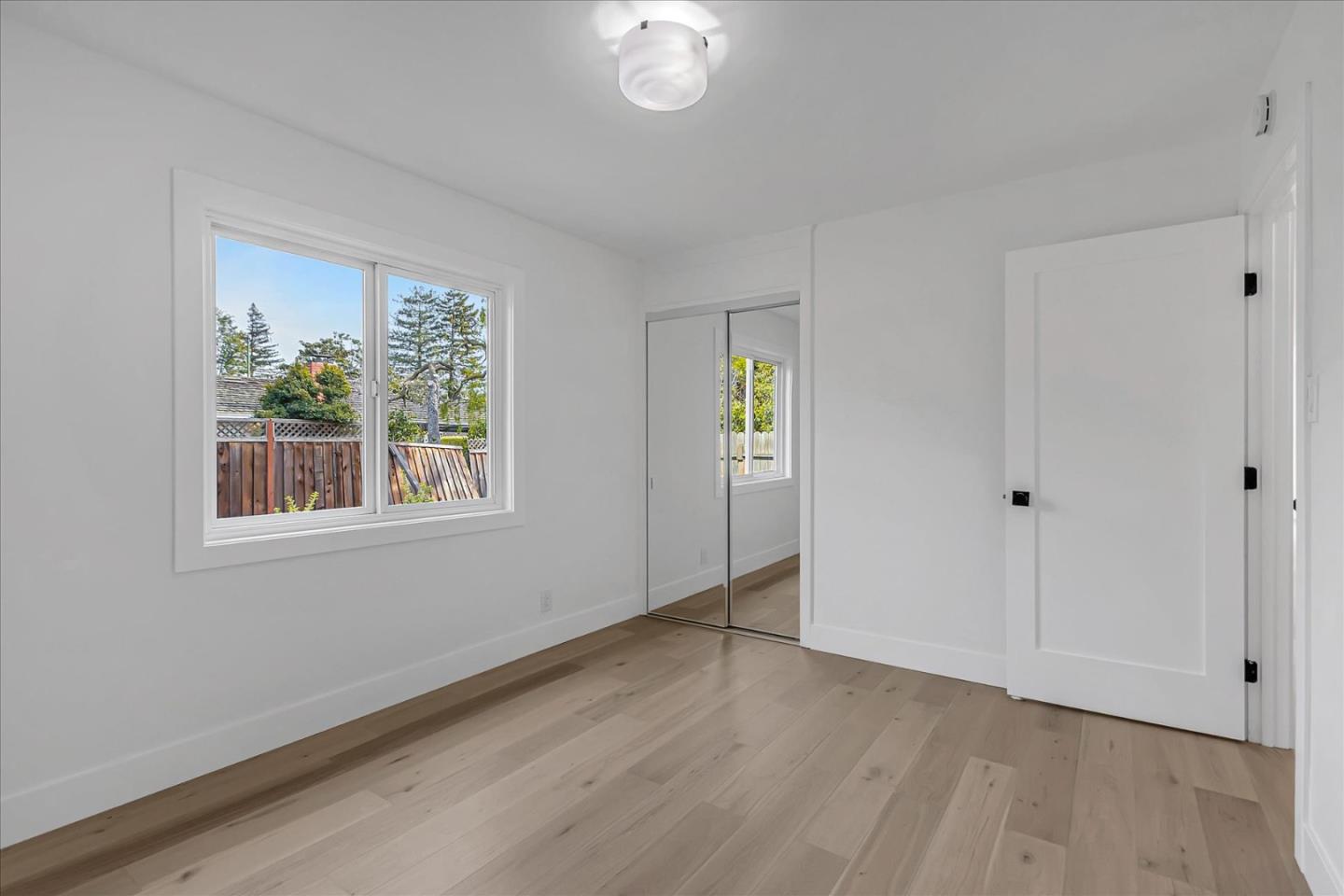 Detail Gallery Image 21 of 33 For 1635 Alison Ave, Mountain View,  CA 94040 - 3 Beds | 2 Baths
