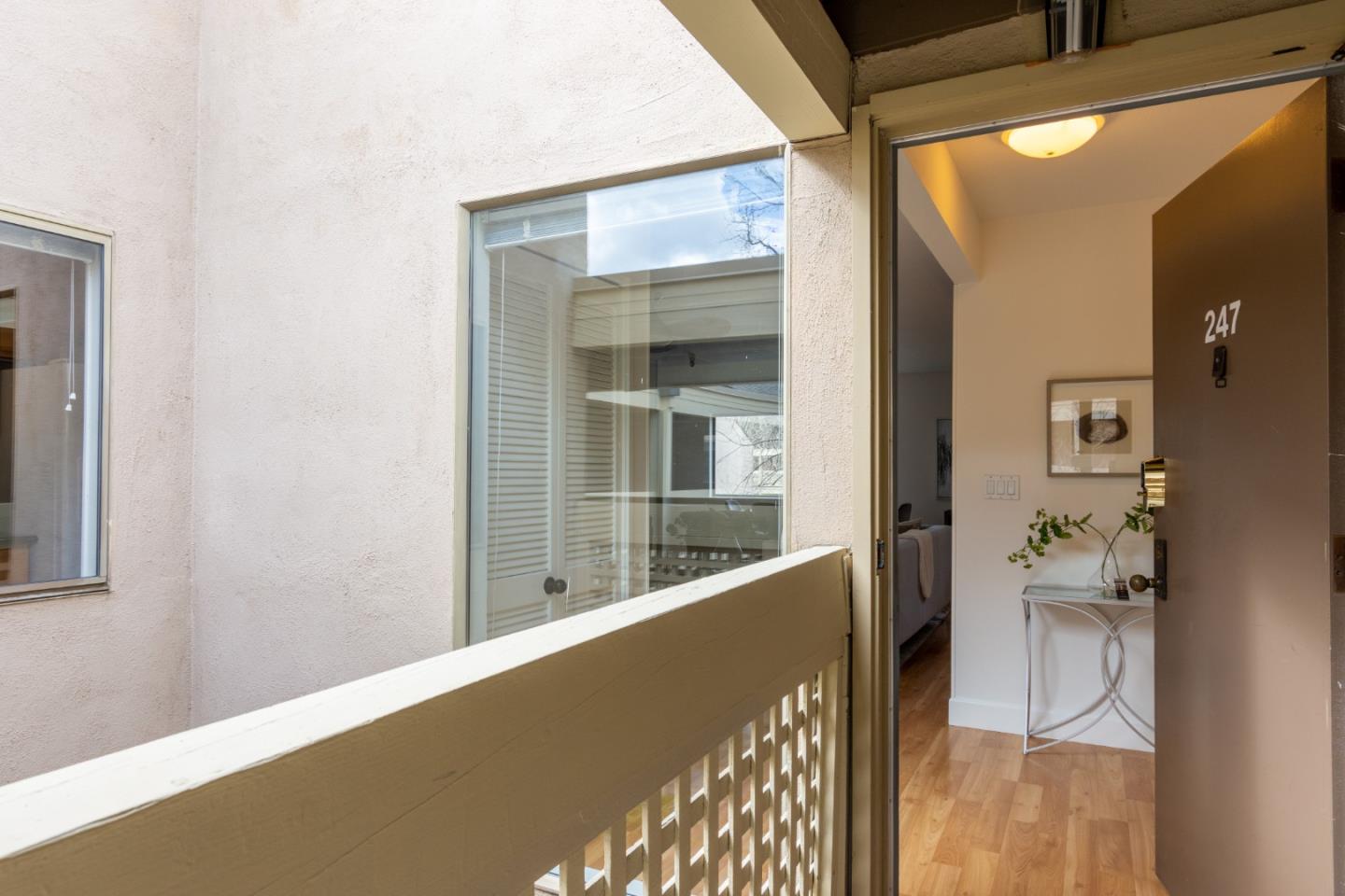 Detail Gallery Image 1 of 1 For 451 Alberto Way #247,  Los Gatos,  CA 95032 - 2 Beds | 2 Baths