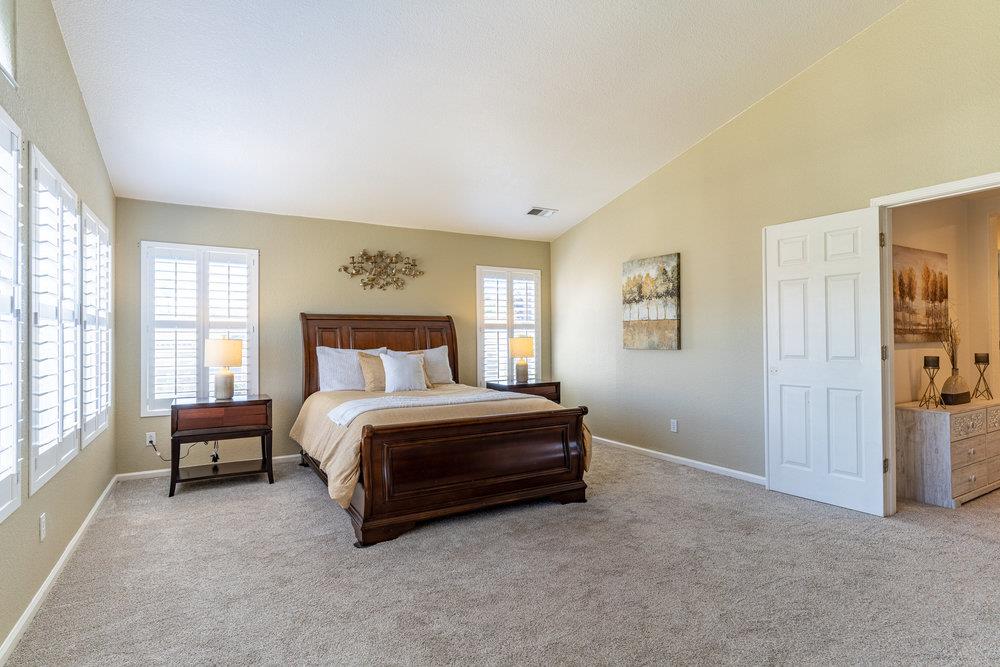 Detail Gallery Image 42 of 93 For 1232 Brook View Ct, Hollister,  CA 95023 - 5 Beds | 3/1 Baths
