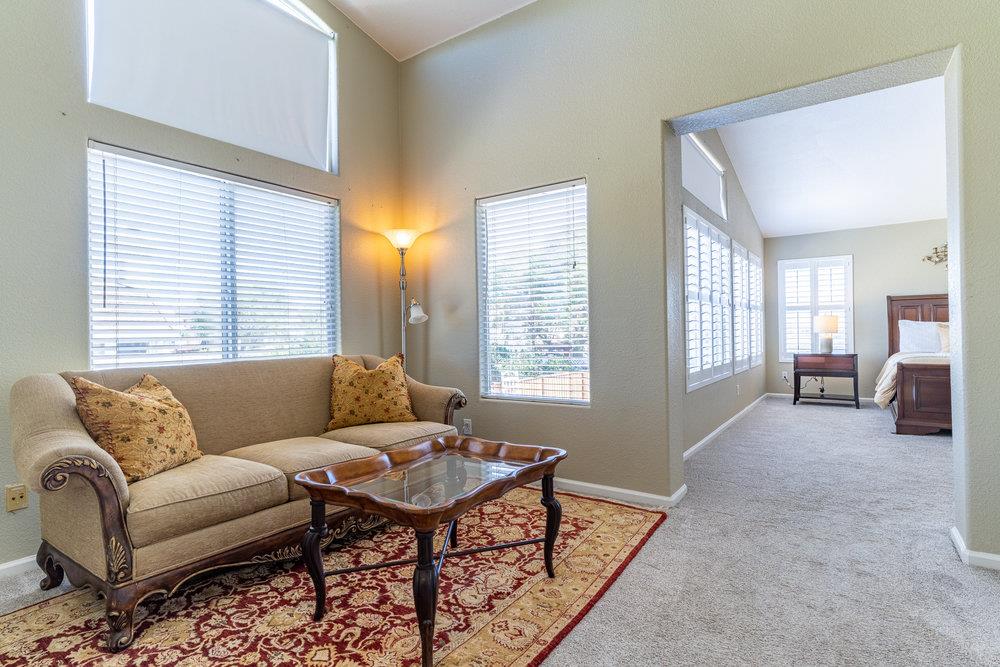 Detail Gallery Image 44 of 93 For 1232 Brook View Ct, Hollister,  CA 95023 - 5 Beds | 3/1 Baths