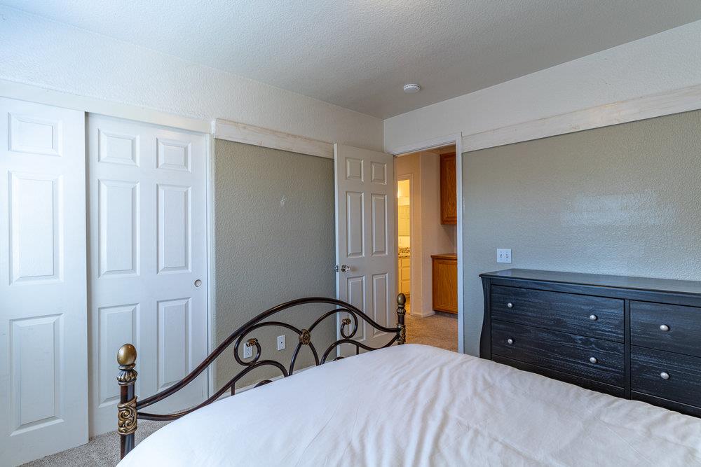 Detail Gallery Image 50 of 93 For 1232 Brook View Ct, Hollister,  CA 95023 - 5 Beds | 3/1 Baths