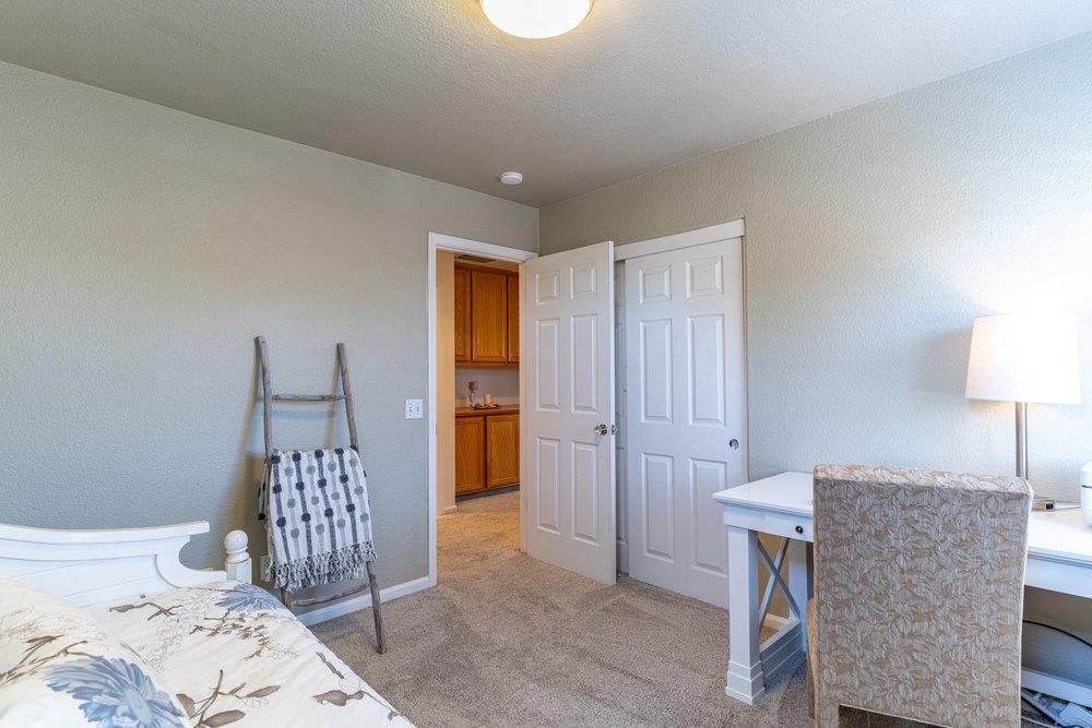 Detail Gallery Image 52 of 93 For 1232 Brook View Ct, Hollister,  CA 95023 - 5 Beds | 3/1 Baths