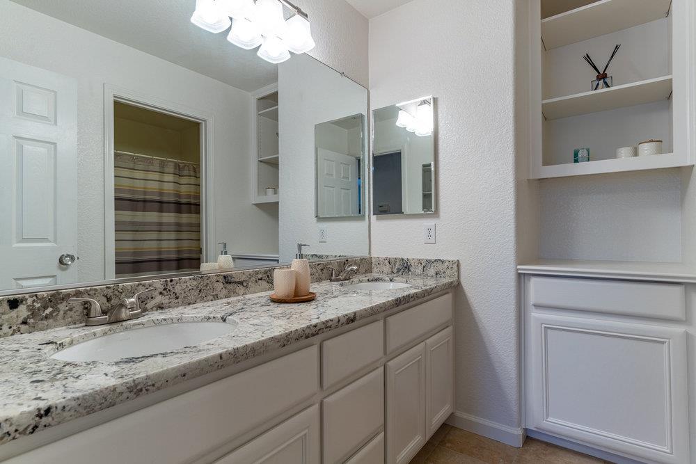 Detail Gallery Image 53 of 93 For 1232 Brook View Ct, Hollister,  CA 95023 - 5 Beds | 3/1 Baths