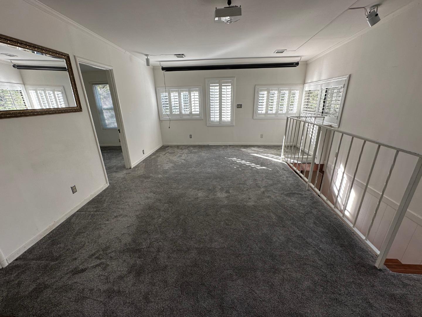 Detail Gallery Image 21 of 29 For 263 Ferndale Way, Redwood City,  CA 94062 - 3 Beds | 1 Baths