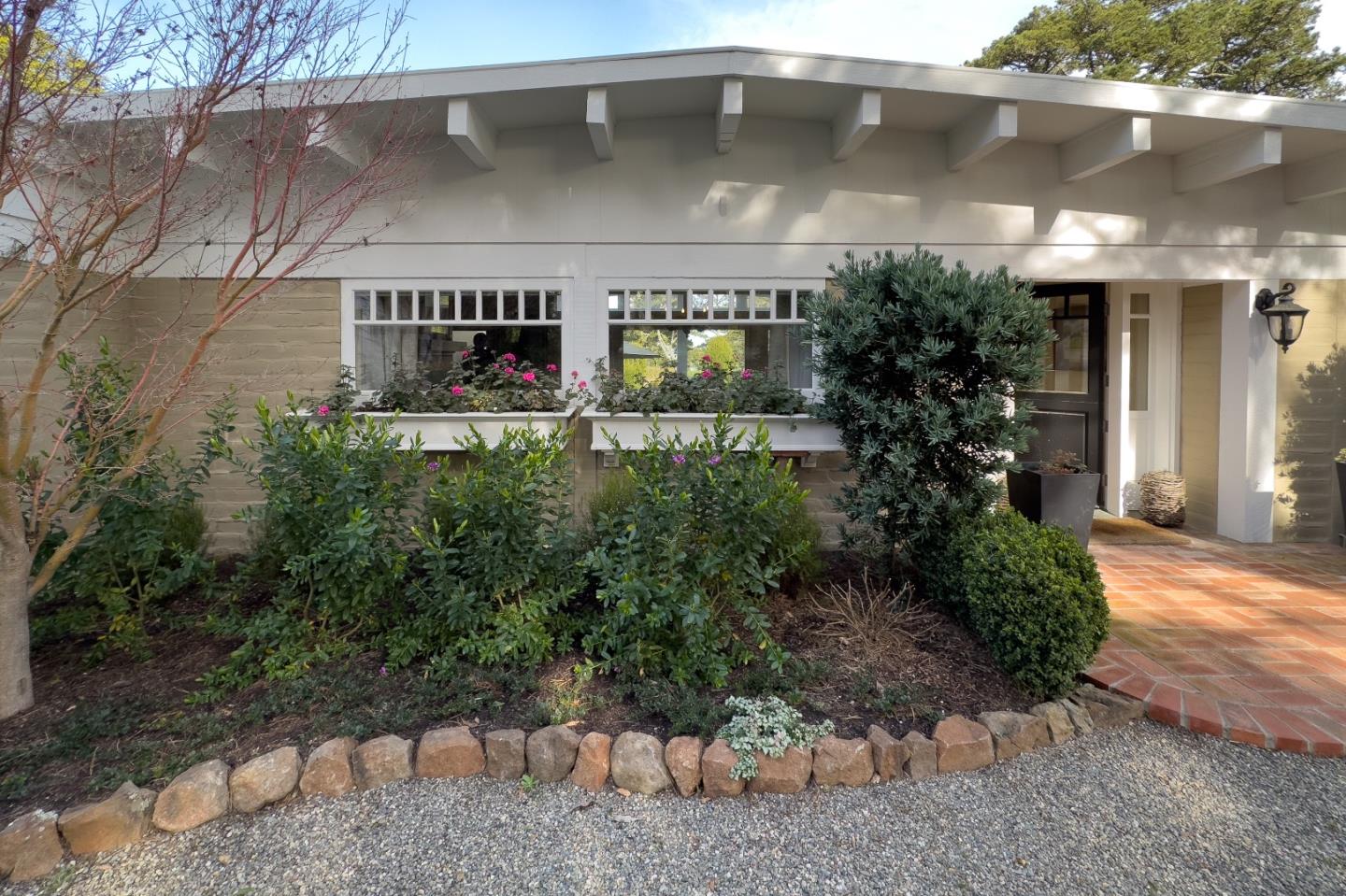 Detail Gallery Image 4 of 43 For 4021 El Bosque Dr, Pebble Beach,  CA 93953 - 4 Beds | 3 Baths