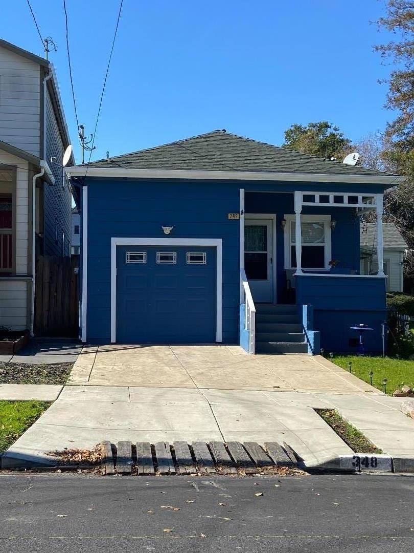 Photo of 348 Garretson Ave in Rodeo, CA