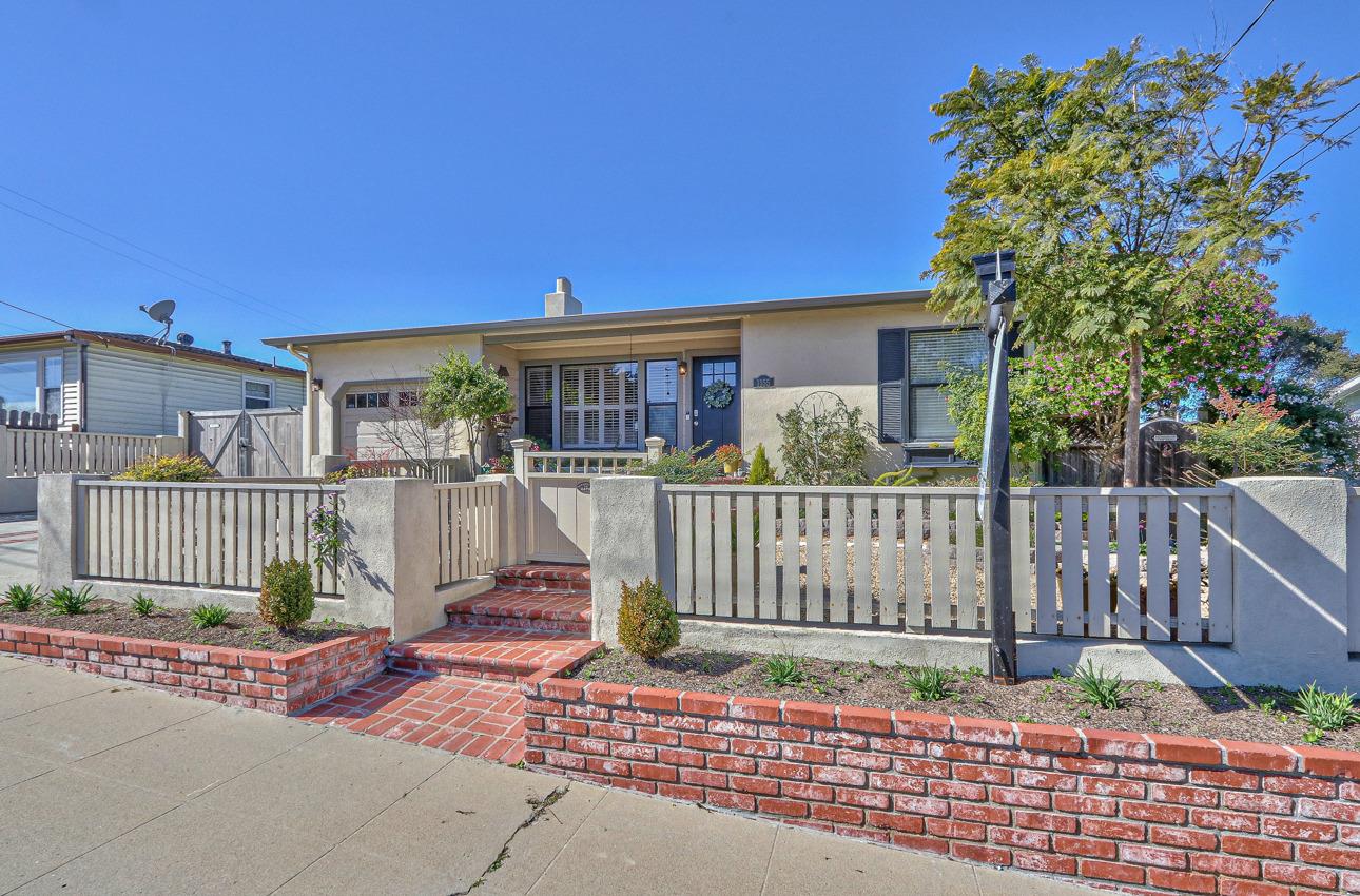 Detail Gallery Image 1 of 1 For 1155 Shafer St, Seaside,  CA 93955 - 3 Beds | 2 Baths