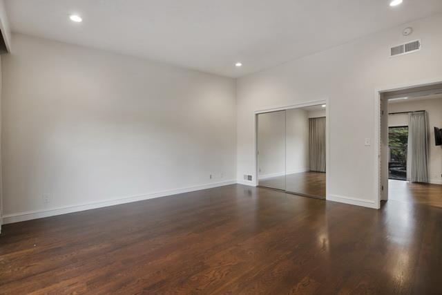 Detail Gallery Image 28 of 33 For 111 Baywood Ave #UNIT B,  Hillsborough,  CA 94010 - 2 Beds | 2 Baths