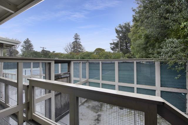 Detail Gallery Image 29 of 33 For 111 Baywood Ave #UNIT B,  Hillsborough,  CA 94010 - 2 Beds | 2 Baths