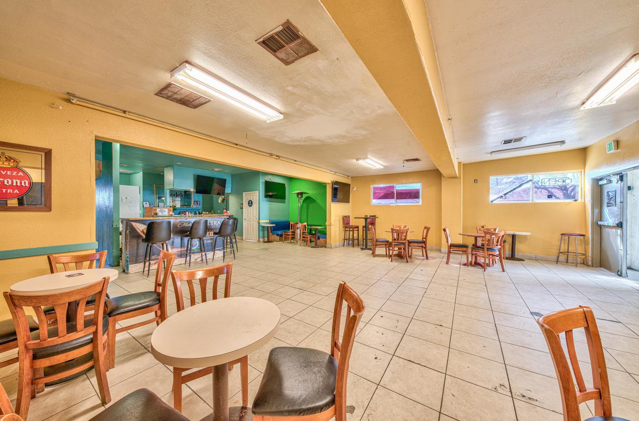 Detail Gallery Image 11 of 19 For 236 Williams Rd, Salinas,  CA 93905 - – Beds | – Baths