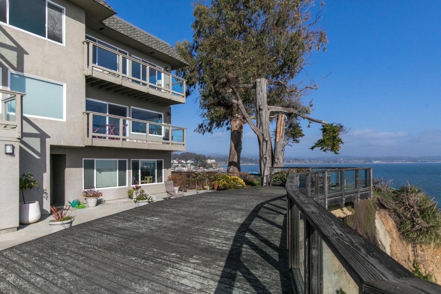 Detail Gallery Image 27 of 39 For 4820 Opal Cliff Drive #102,  Capitola,  CA 95010 - 2 Beds | 1 Baths