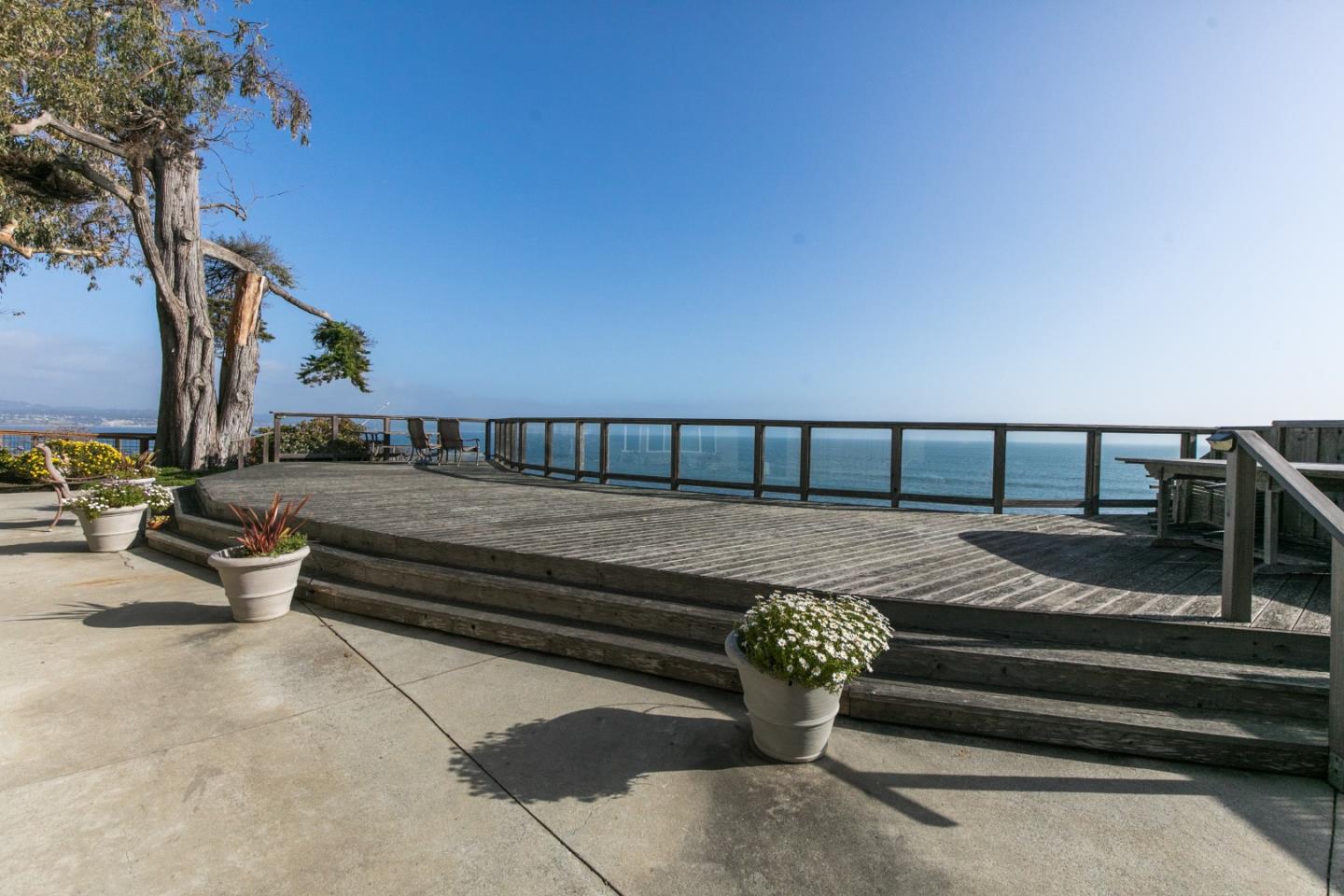 Detail Gallery Image 28 of 39 For 4820 Opal Cliff Drive #102,  Capitola,  CA 95010 - 2 Beds | 1 Baths