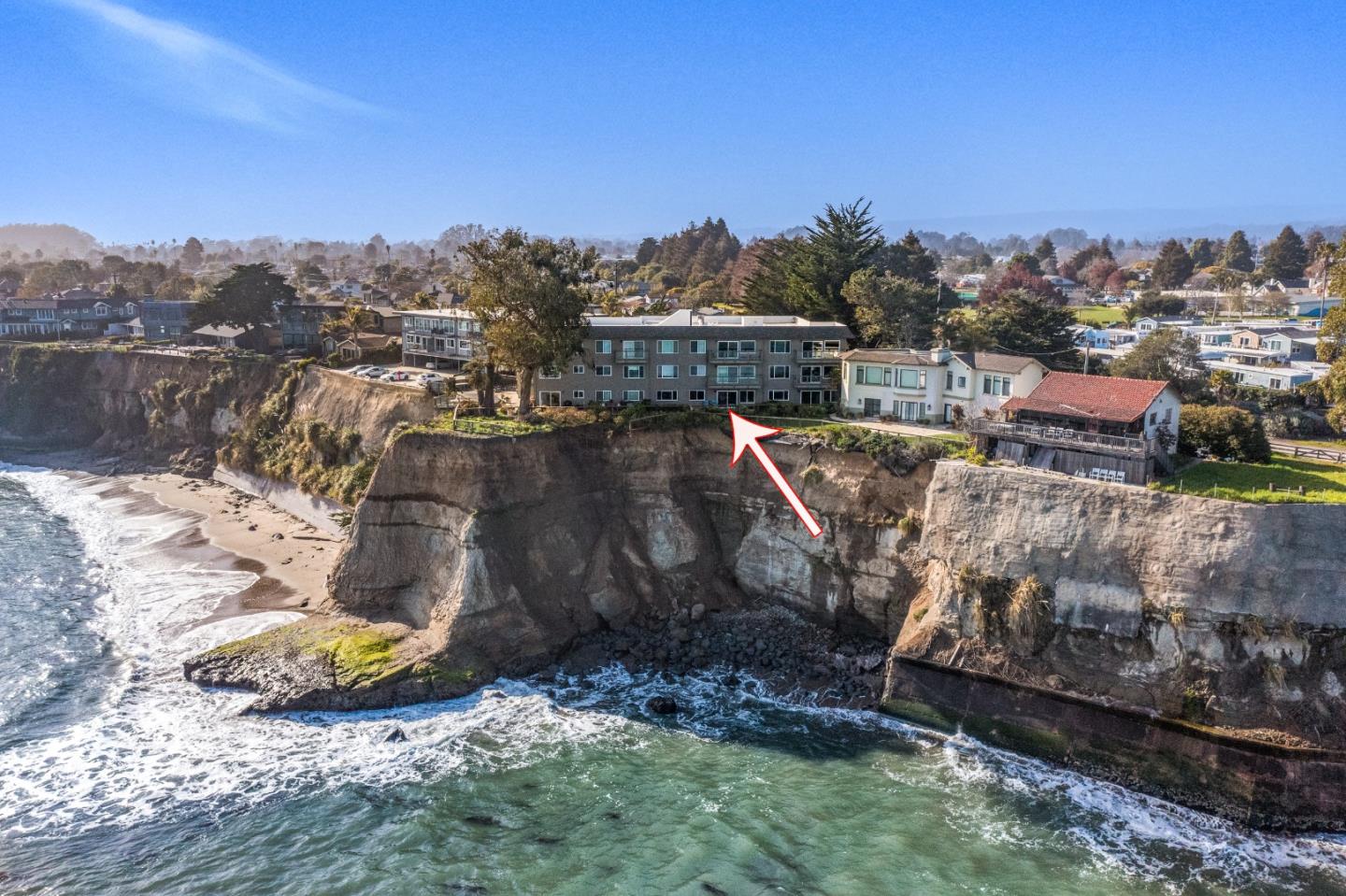 Detail Gallery Image 3 of 39 For 4820 Opal Cliff Drive #102,  Capitola,  CA 95010 - 2 Beds | 1 Baths