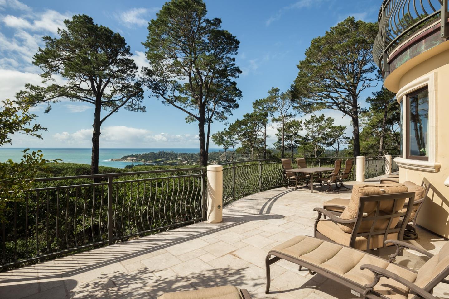 Detail Gallery Image 5 of 24 For 3164 Palmero Way, Pebble Beach,  CA 93953 - 6 Beds | 5/1 Baths
