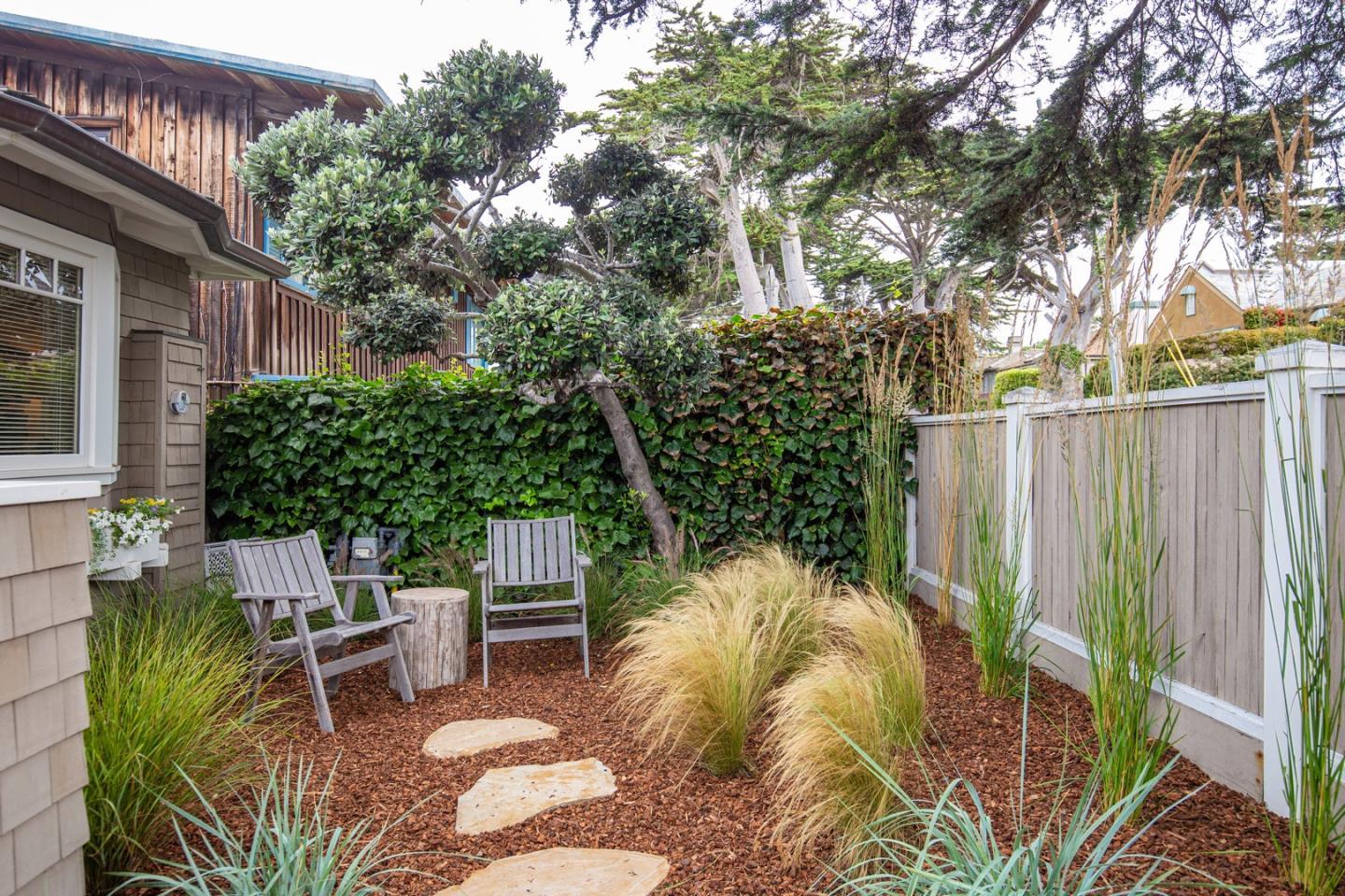 Detail Gallery Image 3 of 15 For 0 San Antonio 3 Nw of 11th, Carmel,  CA 93921 - 3 Beds | 2/1 Baths