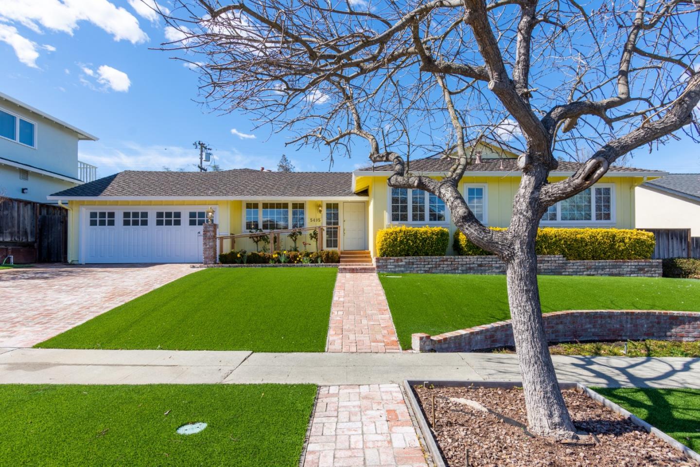 Detail Gallery Image 1 of 1 For 5495 Blossom Vista Ave, San Jose,  CA 95124 - 3 Beds | 2 Baths