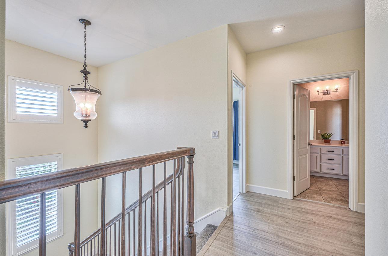 604 Calais Ct, Hollister, CA 95023 photo 22