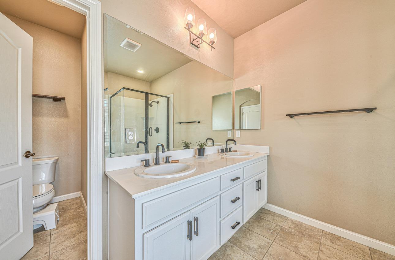 604 Calais Ct, Hollister, CA 95023 photo 27
