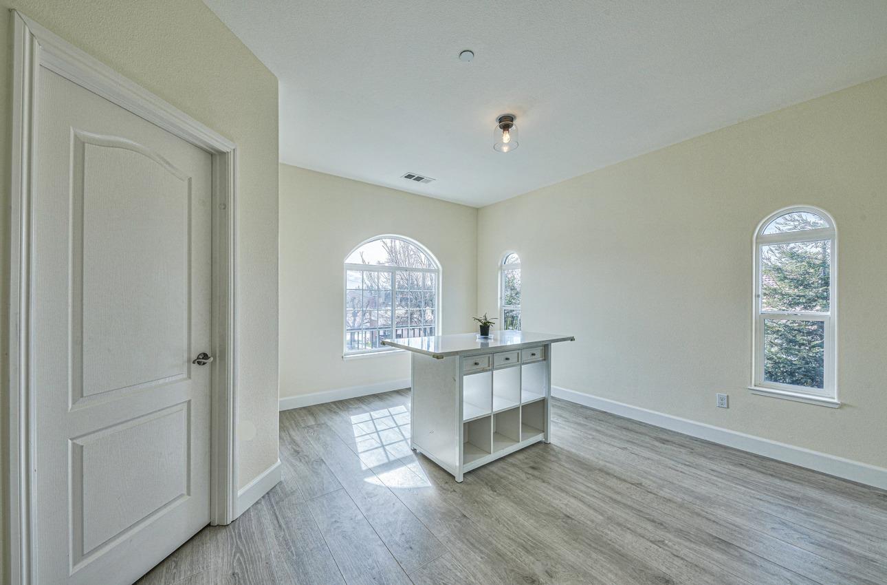 604 Calais Ct, Hollister, CA 95023 photo 29