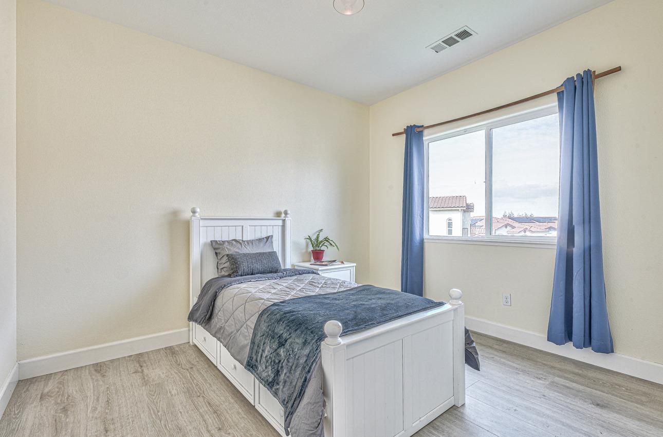 604 Calais Ct, Hollister, CA 95023 photo 33