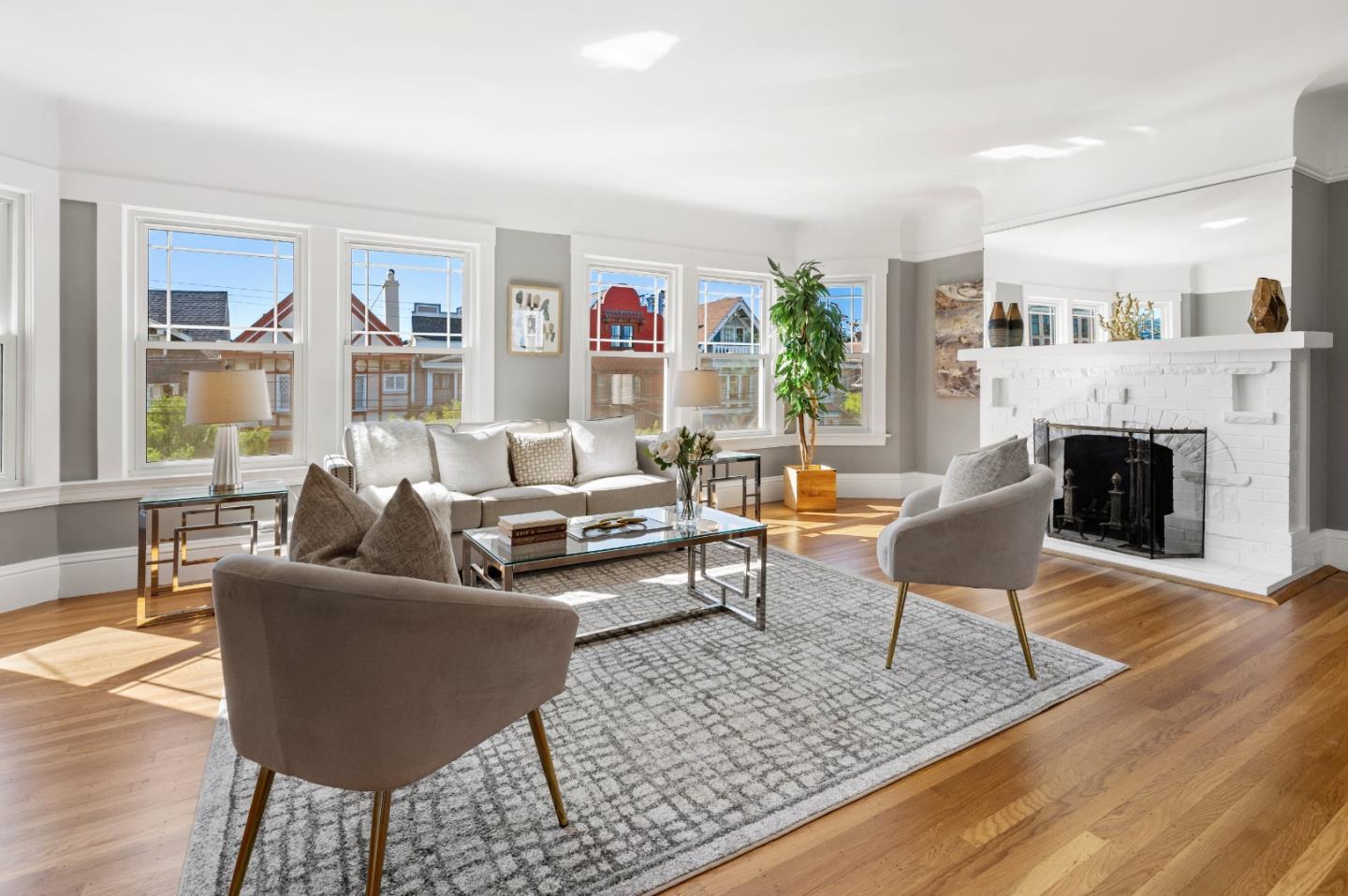 Detail Gallery Image 4 of 36 For 1266 15th Ave, San Francisco,  CA 94122 - 4 Beds | 2 Baths