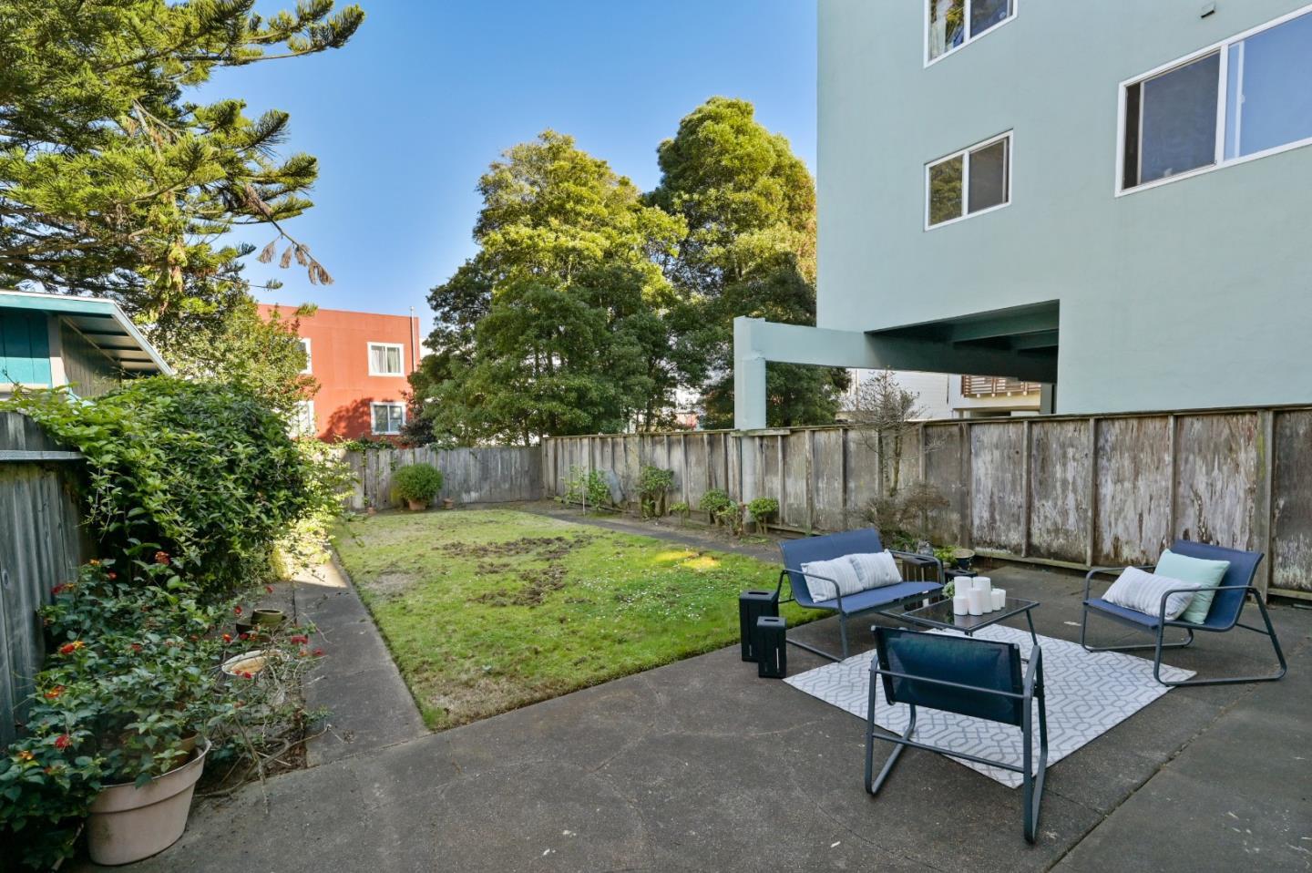 Detail Gallery Image 25 of 39 For 1266 15th Ave, San Francisco,  CA 94122 - – Beds | – Baths