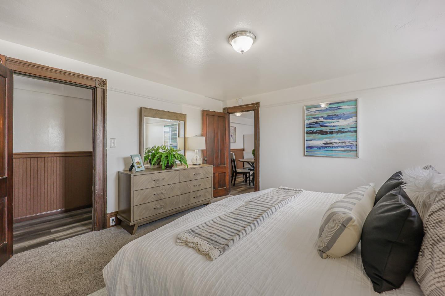 Detail Gallery Image 26 of 70 For 2027 Pacific Ave, Alameda,  CA 94501 - – Beds | – Baths
