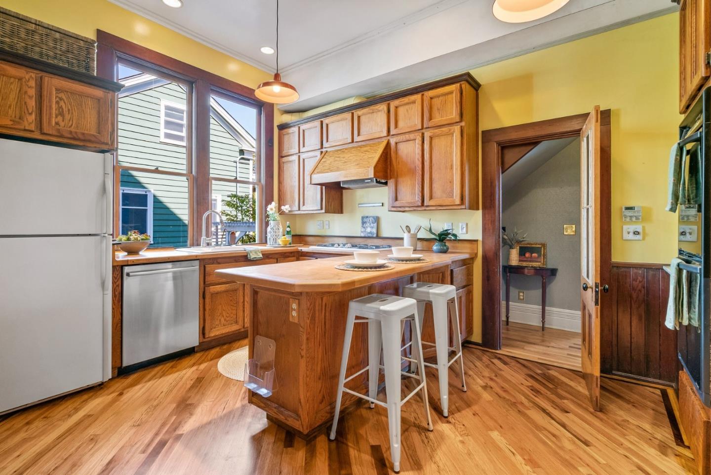 Detail Gallery Image 22 of 110 For 105 Sylvar St, Santa Cruz,  CA 95060 - – Beds | – Baths