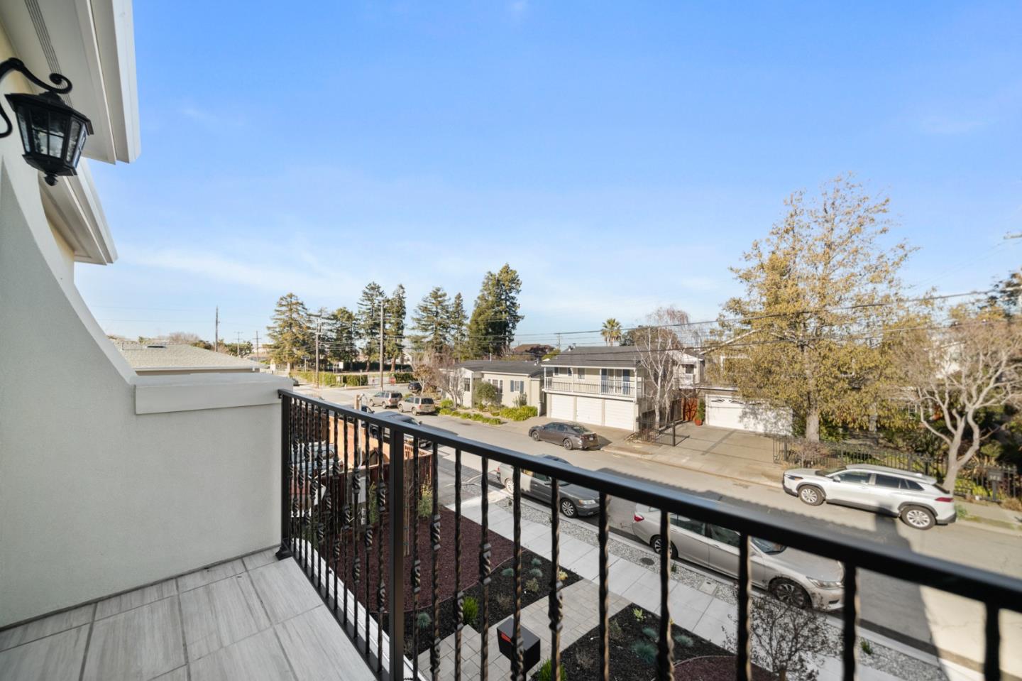 Detail Gallery Image 49 of 63 For 141 Victoria Rd, Burlingame,  CA 94010 - 4 Beds | 4/1 Baths