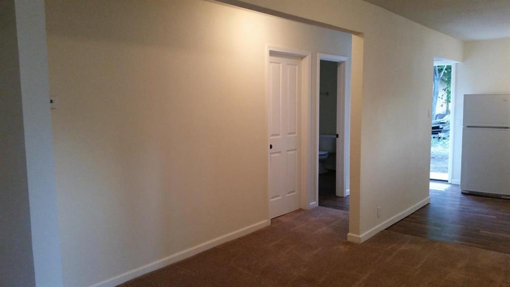 Detail Gallery Image 11 of 18 For 961 Thornton Way, San Jose,  CA 95128 - 3 Beds | 1/1 Baths