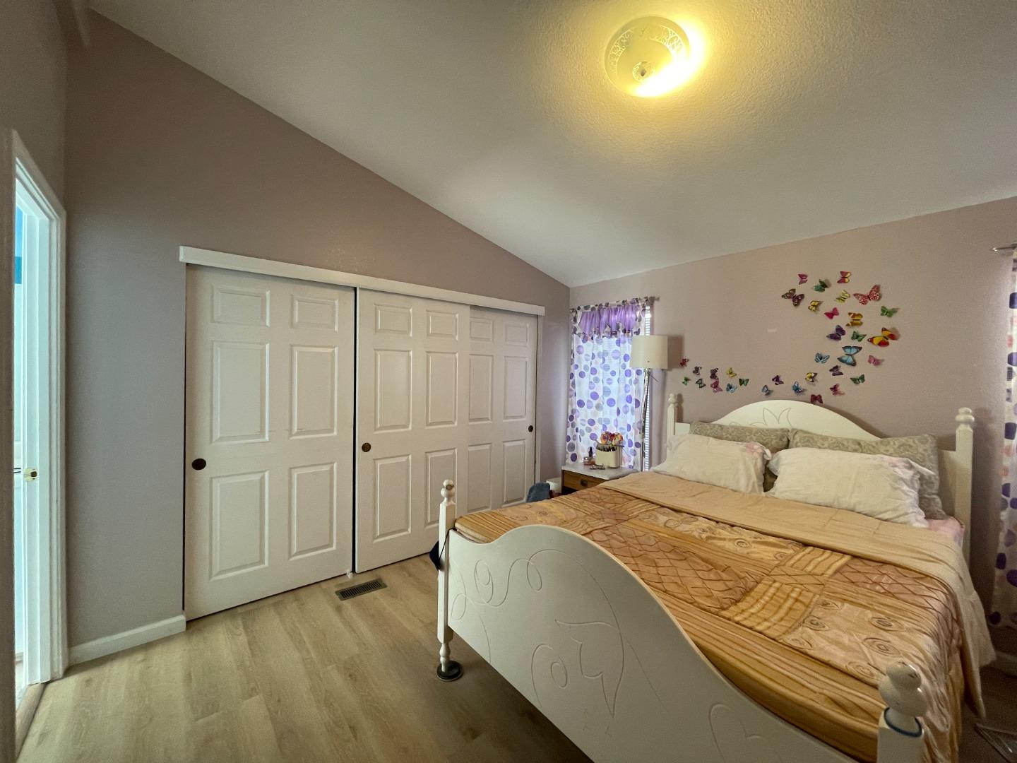 Detail Gallery Image 13 of 26 For 1515 North Milpitas Blvd. #117,  Milpitas,  CA 95035 - 3 Beds | 2 Baths