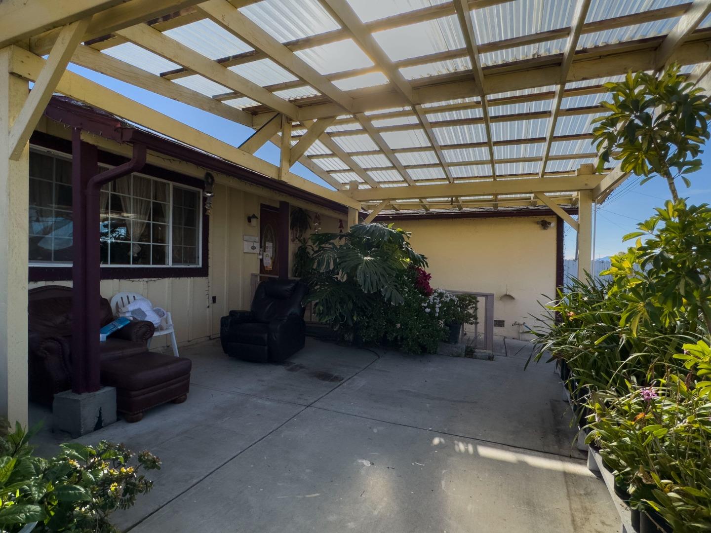 2268 Highlands Rd, Bayview, CA 94806 photo 2
