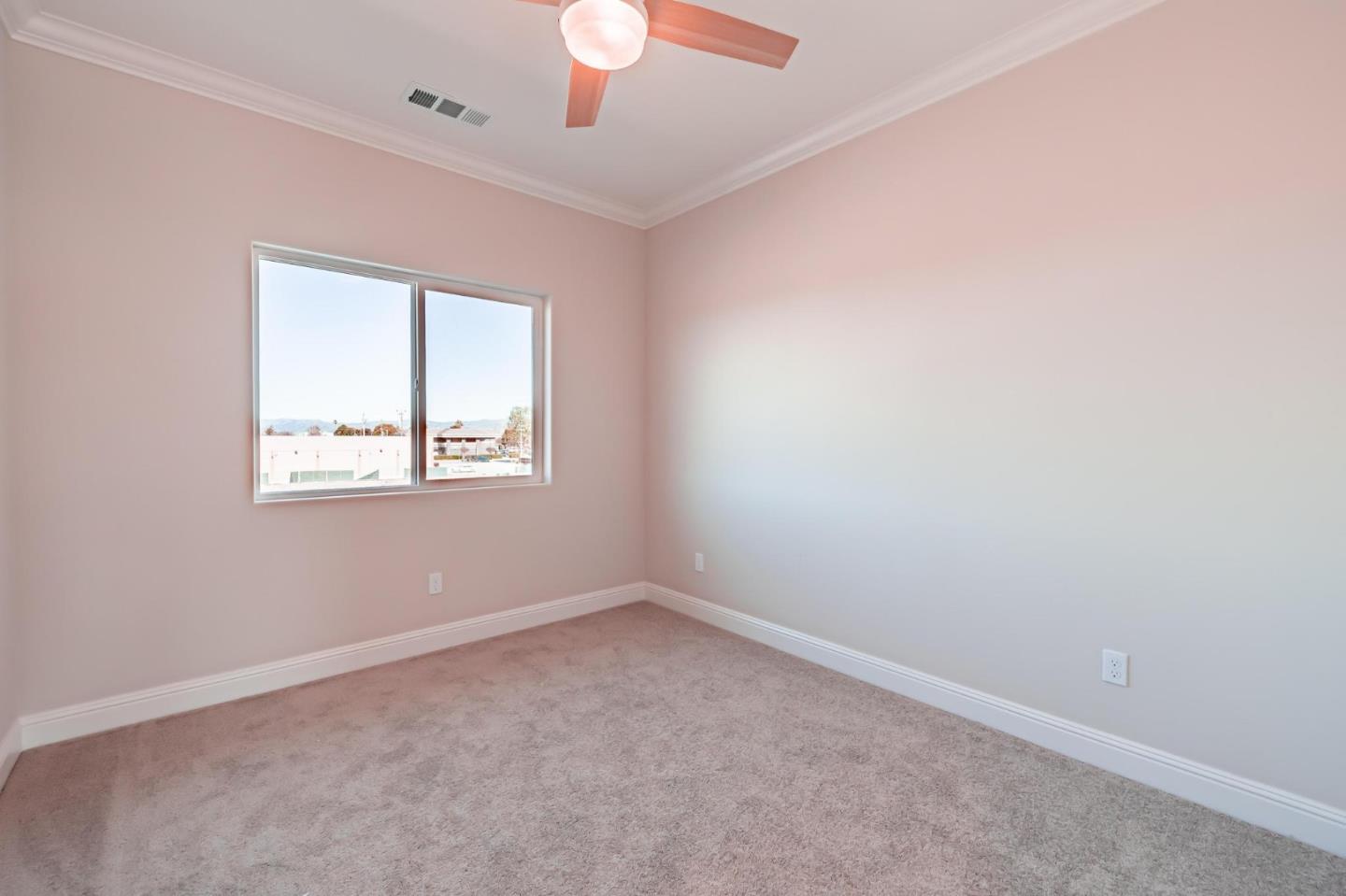 143 Bundeson Dr, Hollister, CA 95023 photo 37