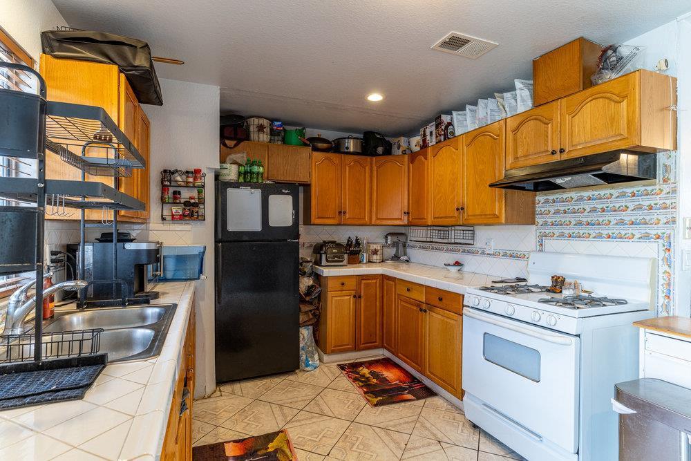 416 Michael Cir, Gonzales, CA 93926 photo 9