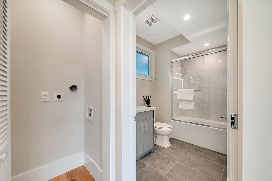Detail Gallery Image 11 of 20 For 1667 San Carlos Ave #202,  San Carlos,  CA 94070 - 1 Beds | 1 Baths