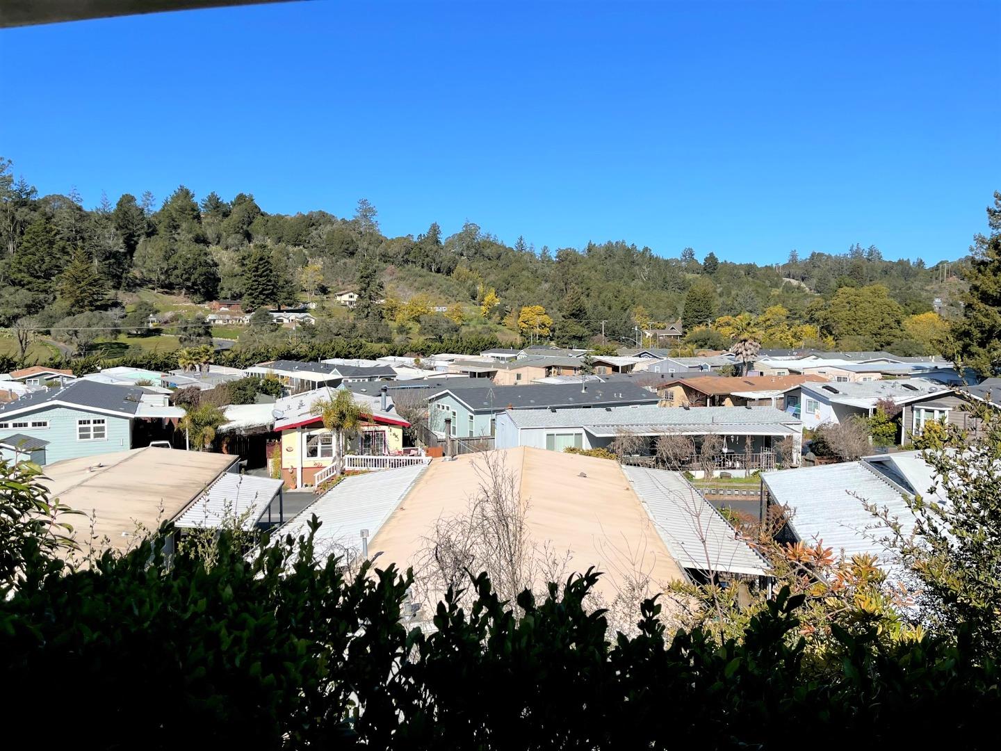 Detail Gallery Image 1 of 1 For 122 Ginkgo Rd, Aptos,  CA 95003 - 3 Beds | 2 Baths